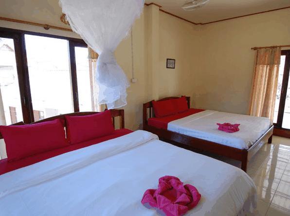 Jammee Guesthouse Vang Vieng Rom bilde